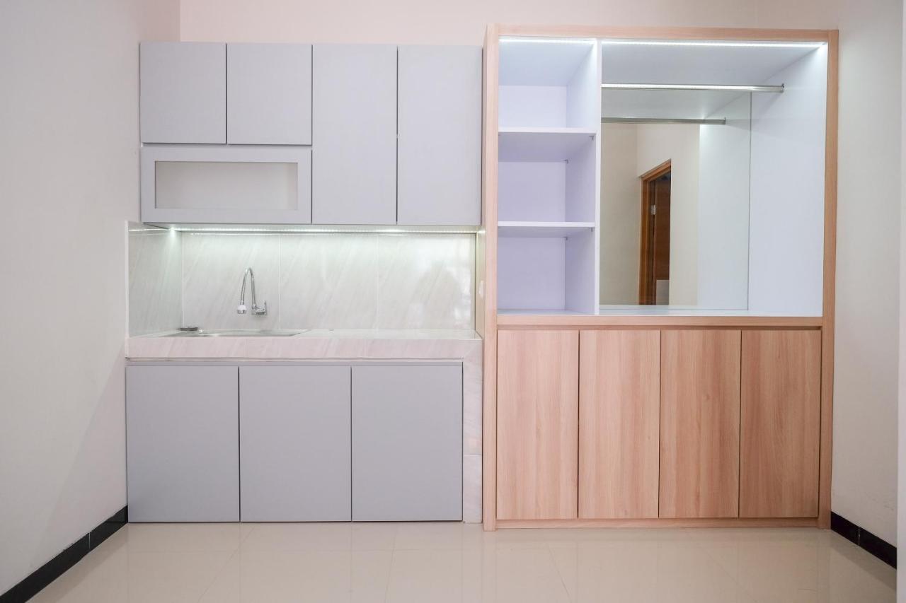 Reddoorz Syariah Near Solo Paragon Mall 2 Bonorejo Exterior photo